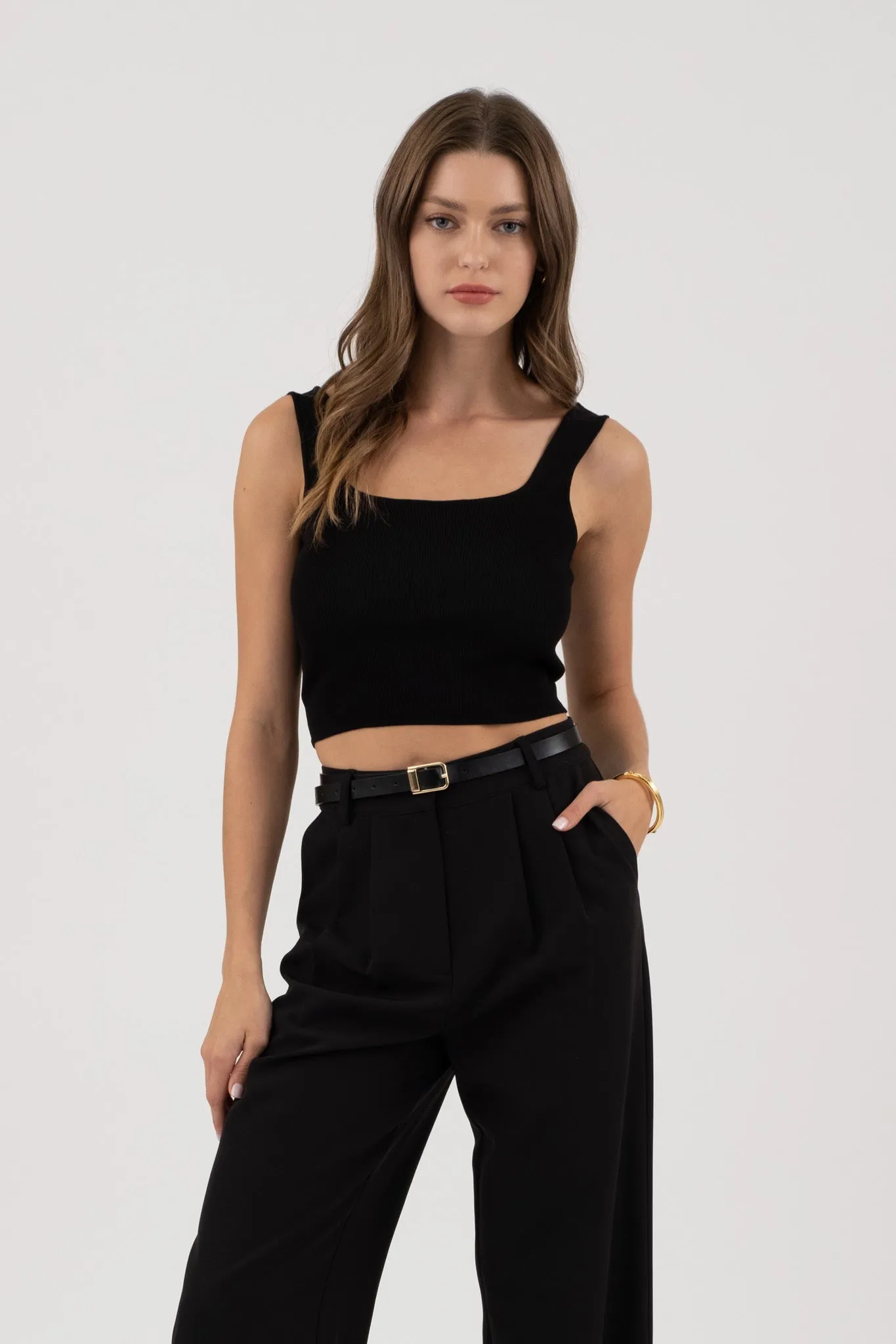 SLEEVELESS SWEATER KNIT CROPPED TANK TOP