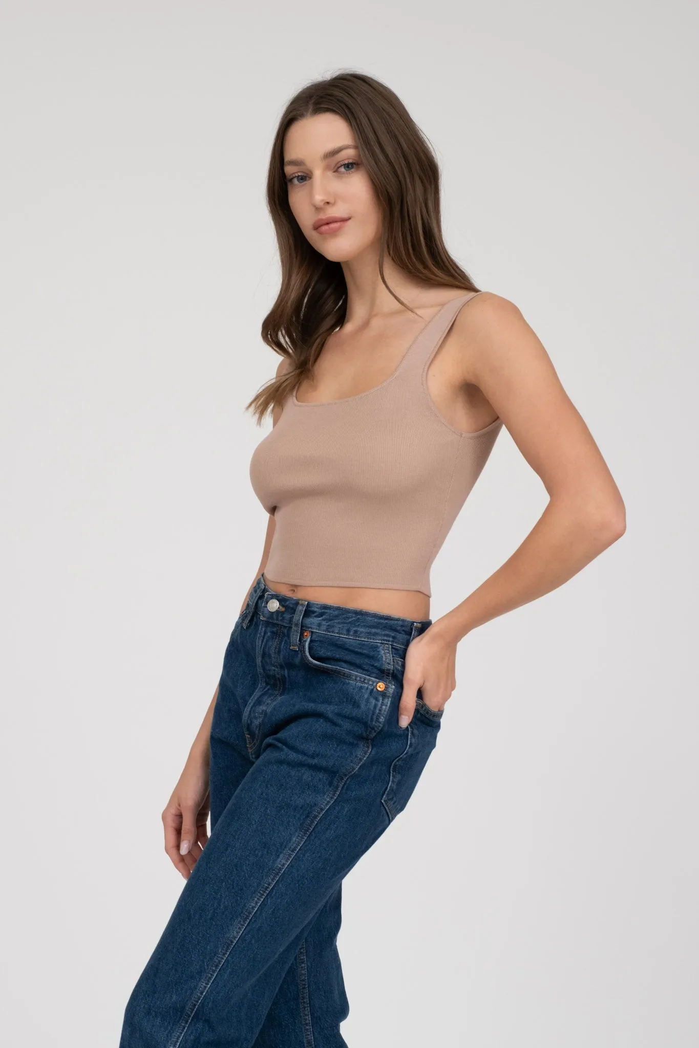 SLEEVELESS SWEATER KNIT CROPPED TANK TOP