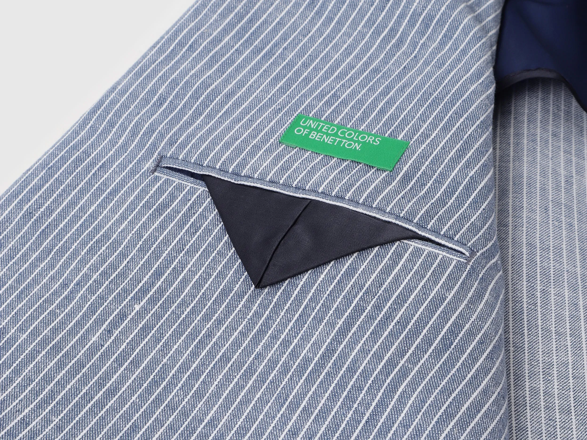 Slim Fit Lapel Collar Striped Blazer