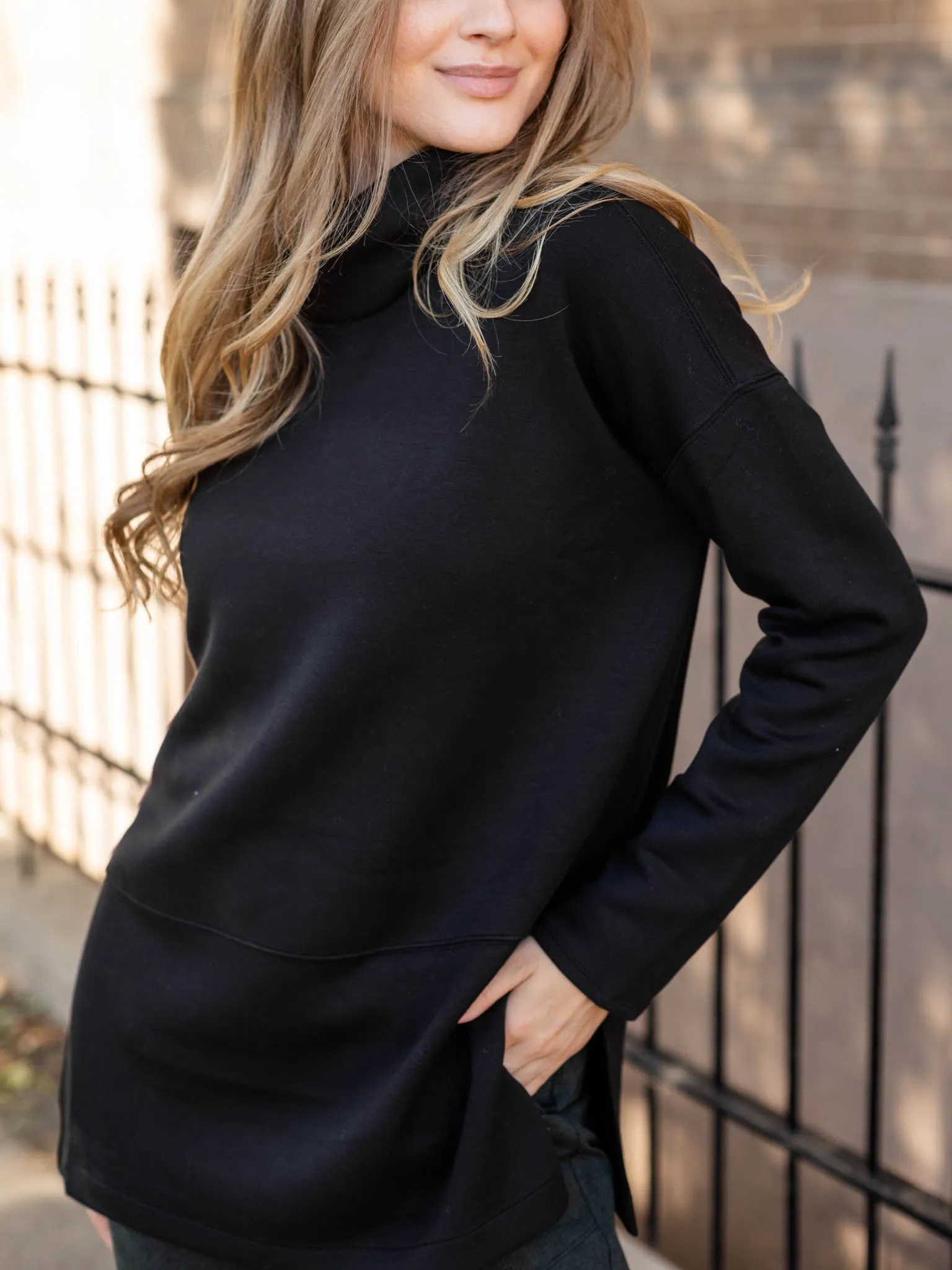 SPANX Air Essentials Mock Neck Tunic