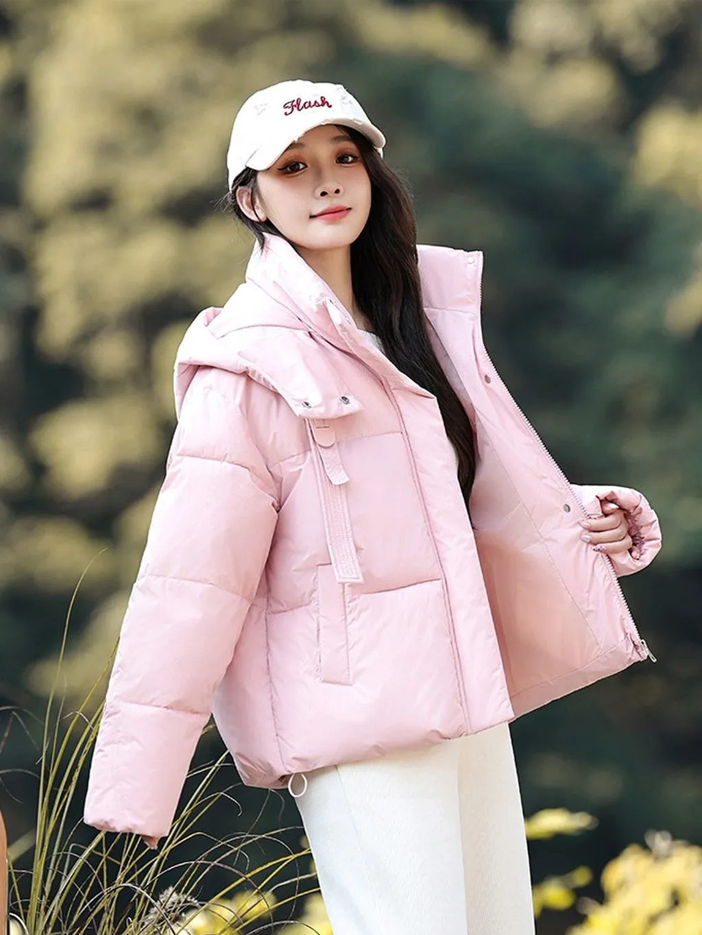 Stylish and Water-resistant Cropped Puffer Jacket for Women
