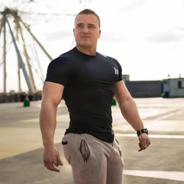 Superelastic T-Shirts