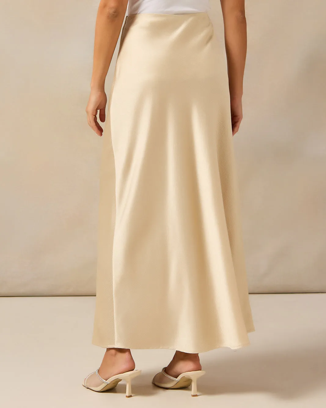Women Ivory Textured Skirt