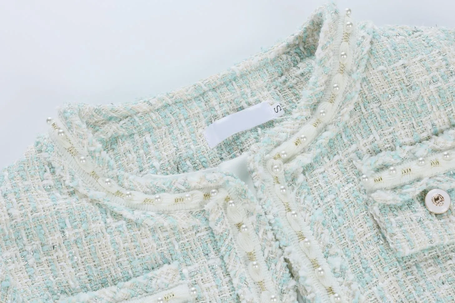 Women's Textured Print Blazer with Cropped Design