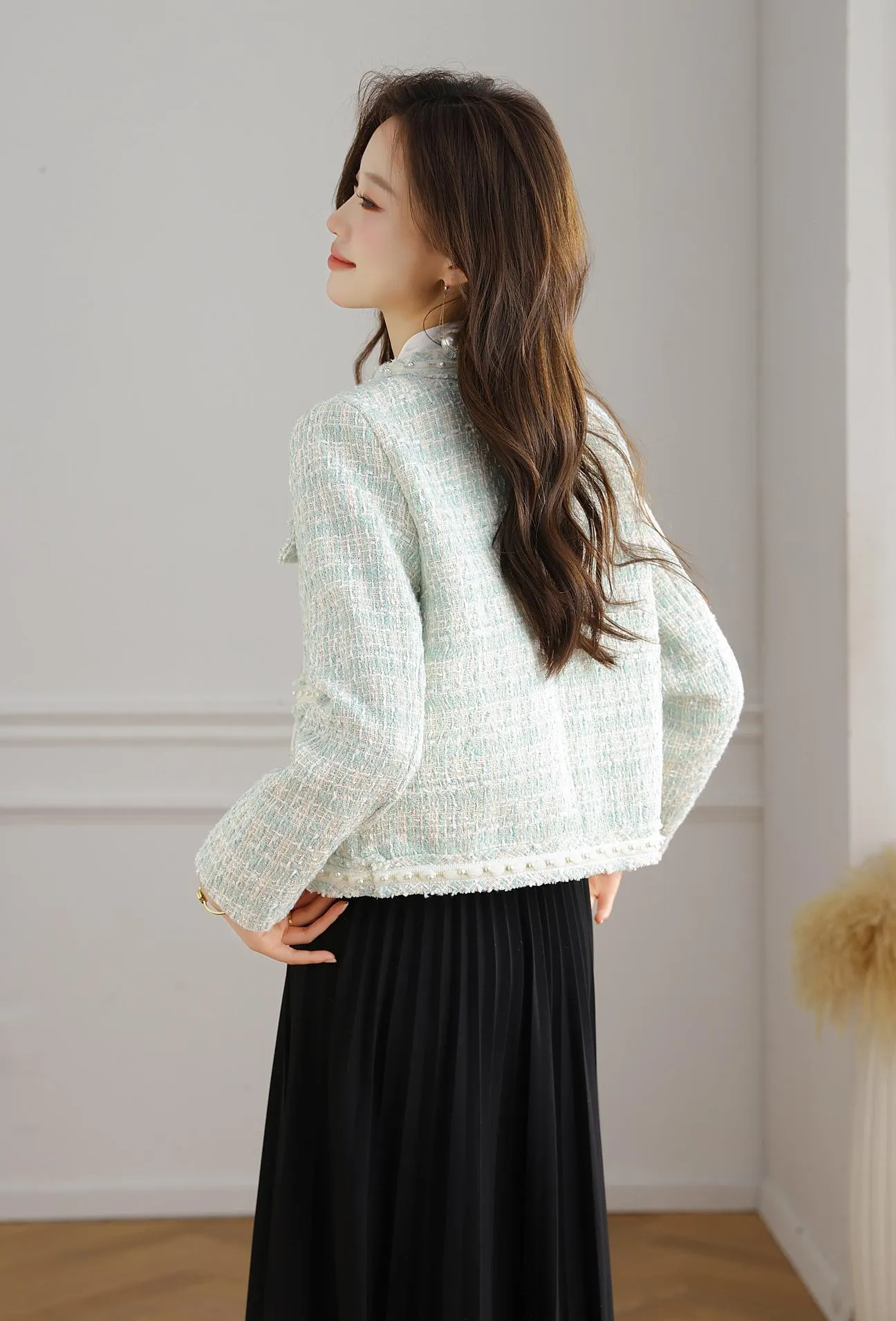 Women's Textured Print Blazer with Cropped Design
